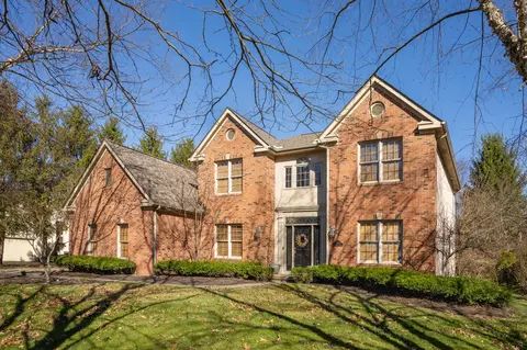 1204 Poppy Hills Dr, Blacklick, OH 43004
