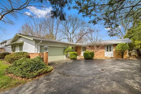 236 Weydon Rd, Worthington, OH 43085