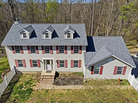 24646 Woltz Rd, Rockbridge, OH 43149