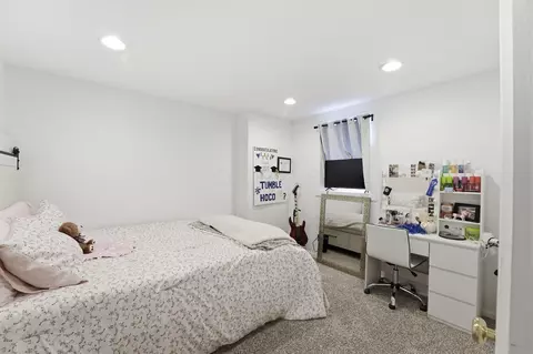 Bedroom - 6895 Kellogg Dr, Powell, OH 43065 photo 1 of 10