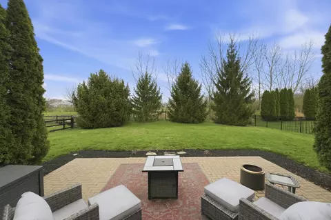Exterior - 6895 Kellogg Dr, Powell, OH 43065 photo 3 of 7