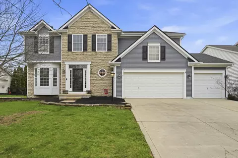 6895 Kellogg Dr, Powell, OH 43065