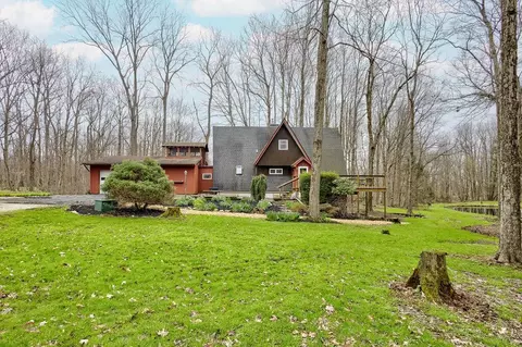 2716 Krause Rd, Centerburg, OH 43011