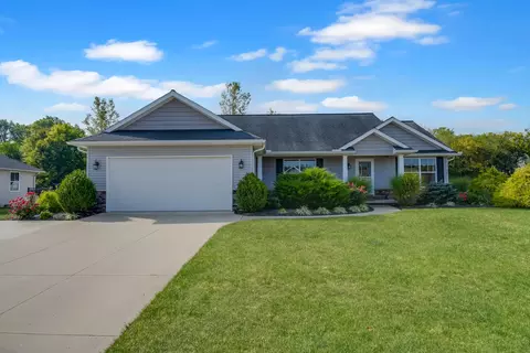 48 Struble Cir, Fredericktown, OH 43019