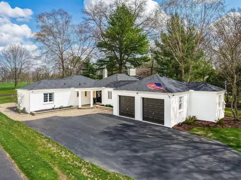 328 Fairway Cir, Whitehall, OH 43213
