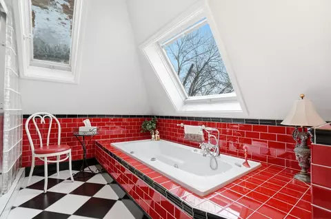 Bath - 875 E Broad St, Columbus, OH 43205 photo 5 of 11