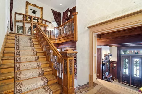 Entry Way - 875 E Broad St, Columbus, OH 43205 photo 12 of 25