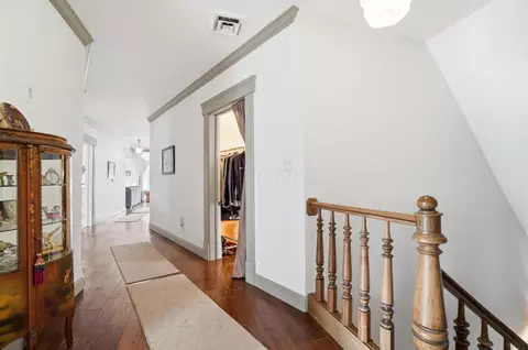 Entry Way - 875 E Broad St, Columbus, OH 43205 photo 19 of 25