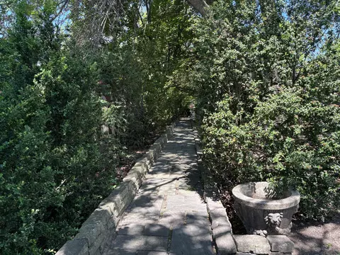 Exterior - 875 E Broad St, Columbus, OH 43205 photo 10 of 15