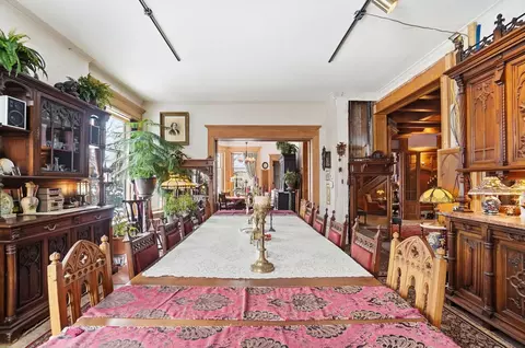Dining - 875 E Broad St, Columbus, OH 43205 photo 3 of 11