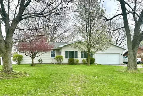 305 Eastview Dr, Urbana, OH 43078
