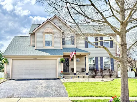 4593 Edgarton Dr, Grove City, OH 43123