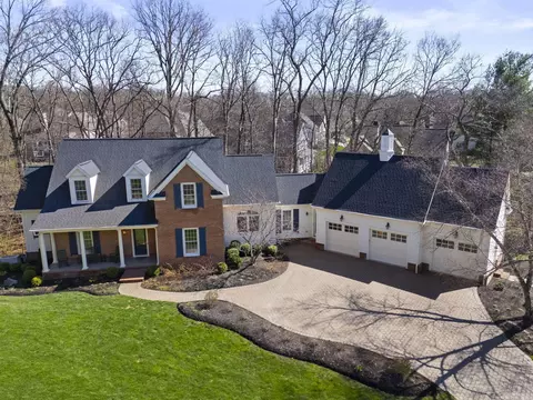8395 Deep Run, Powell, OH 43065