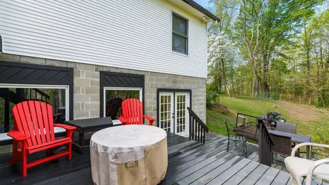 Exterior - 2531 Nicholas, Dresden, OH 43821 photo 6 of 10
