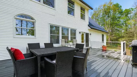 Exterior - 2531 Nicholas, Dresden, OH 43821 photo 5 of 10