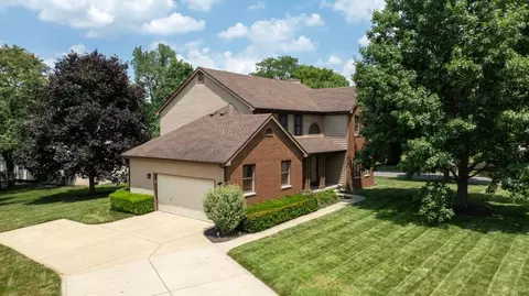 1392 Bingham Mills Dr, New Albany, OH 43054
