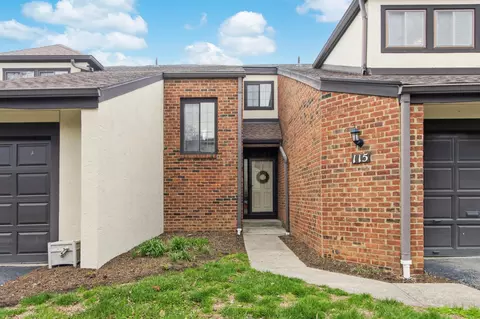 115 Saint Andre St, Worthington, OH 43085