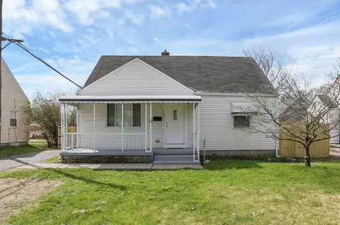 1227 E North Broadway St, Columbus, OH 43224