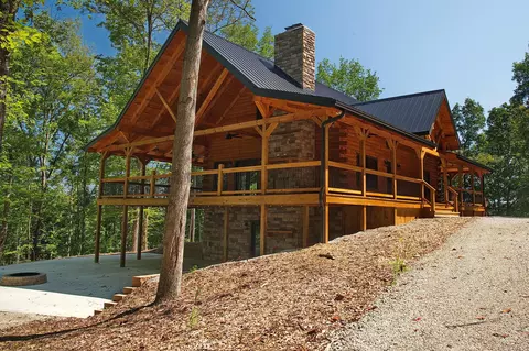 40001 Dawley New Pittsburg Rd, Logan, OH 43138