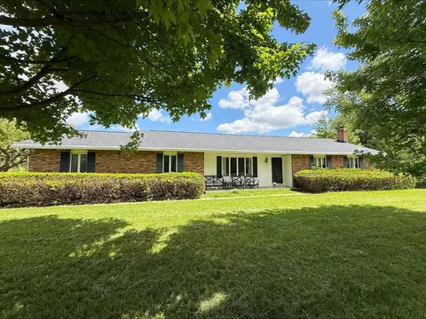 8765 Colvin Dr, Plain City, OH 43064