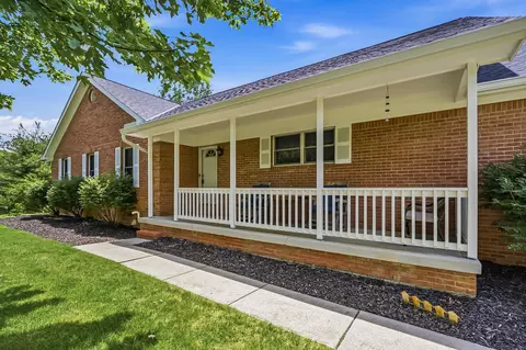 6108 Africa Rd, Galena, OH 43021