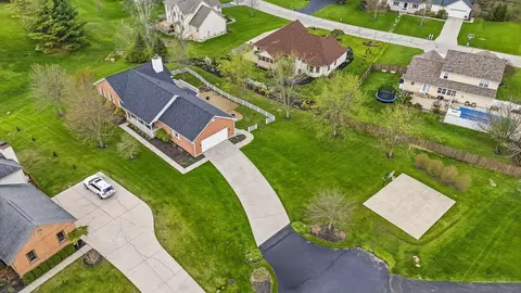 6108 Africa Rd, Galena, OH 43021
