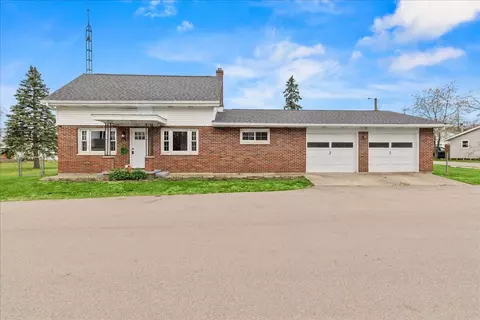 371 W Lynn St, Saint Paris, OH 43072
