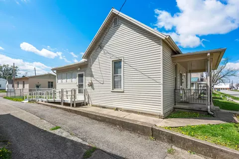 Exterior - 457 Half Ave, Circleville, OH 43113 photo 14 of 15