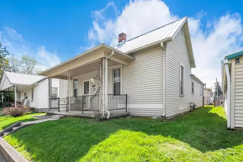 Exterior - 457 Half Ave, Circleville, OH 43113 photo 13 of 15