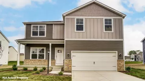 5742 Orchard Lakes Trail Dr, Canal Winchester, OH 43110