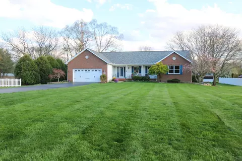 20 Jeremy Ct, Pataskala, OH 43062