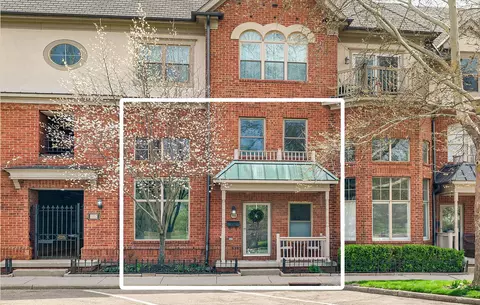 704 Park St, Columbus, OH 43215