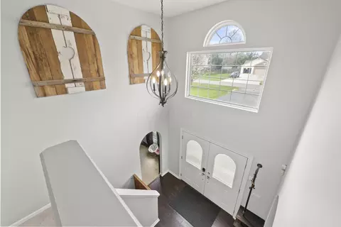3153 Devonshire Dr, Delaware, OH 43015 photo 10