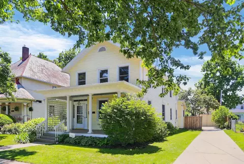 612 E High St, Mount Vernon, OH 43050
