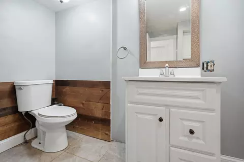 326 E 3rd St, Ashland, OH 44805 photo 17