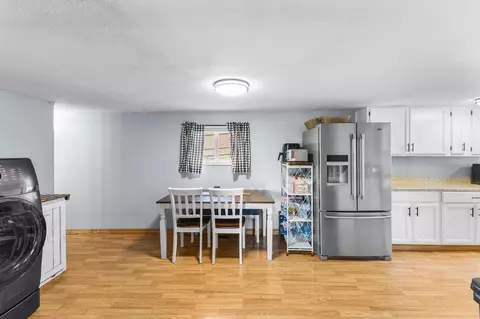 Dining - 19404 High St, Adelphi, OH 43101 photo 1 of 2