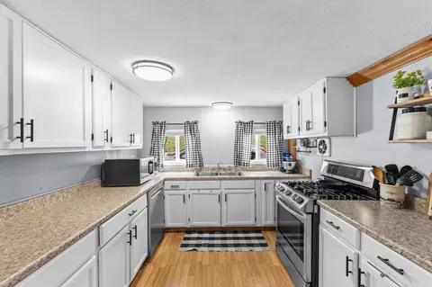 Kitchen - 19404 High St, Adelphi, OH 43101 photo 1 of 2