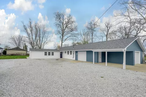 3222 Cottonwood Ct NE, Millersport, OH 43046