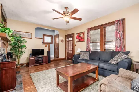 261 E Tulane Rd, Columbus, OH 43202 photo 4