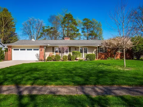 1490 Pemberton Dr, Columbus, OH 43221