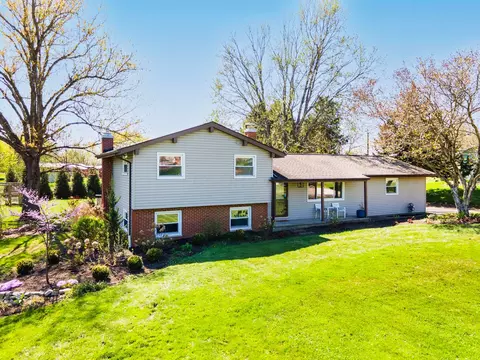 7495 Lithopolis Rd, Groveport, OH 43125