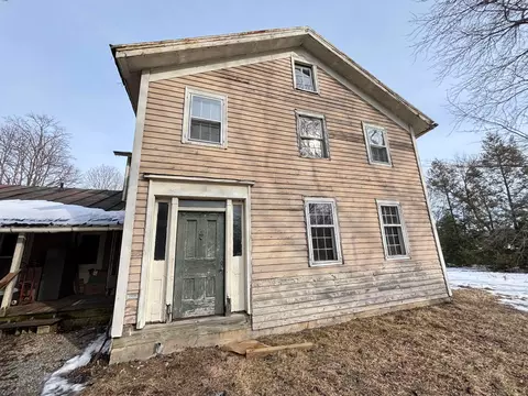 6192 Troy Rd, Springfield, OH 45502