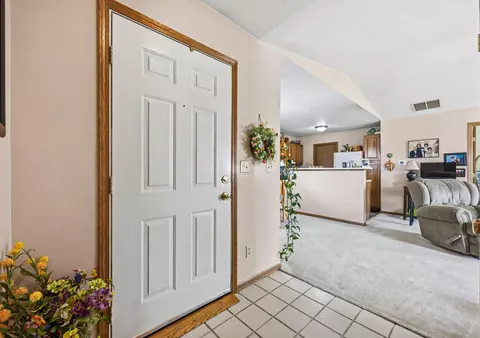 Entry Way - 3972 Covington Dr, Springfield, OH 45503 photo 4 of 5