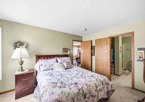 Bedroom - 3972 Covington Dr, Springfield, OH 45503 photo 3 of 7