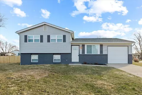 3548 Chantilly St, Columbus, OH 43207