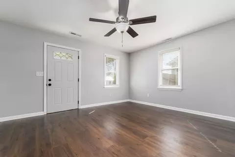 Living - 158 Hayward St, Circleville, OH 43113 photo 3 of 3