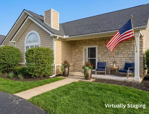 8050 Flint Run Pl, Columbus, OH 43235
