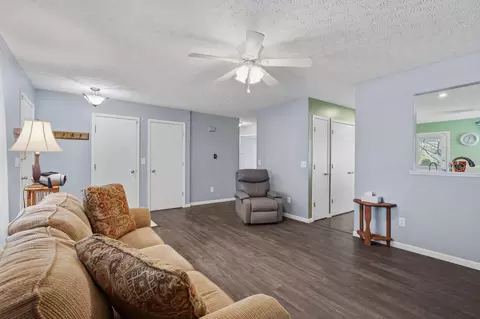 Living - 1120 Devlin Ct, Columbus, OH 43228 photo 2 of 2