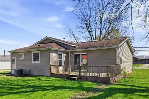 Exterior - 2113 Smeltzer Rd, Marion, OH 43302 photo 6 of 7