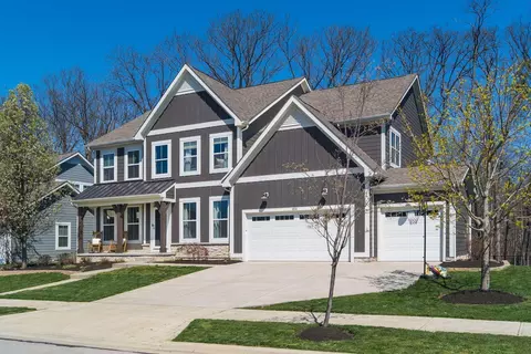 814 Memories Ln, Westerville, OH 43081